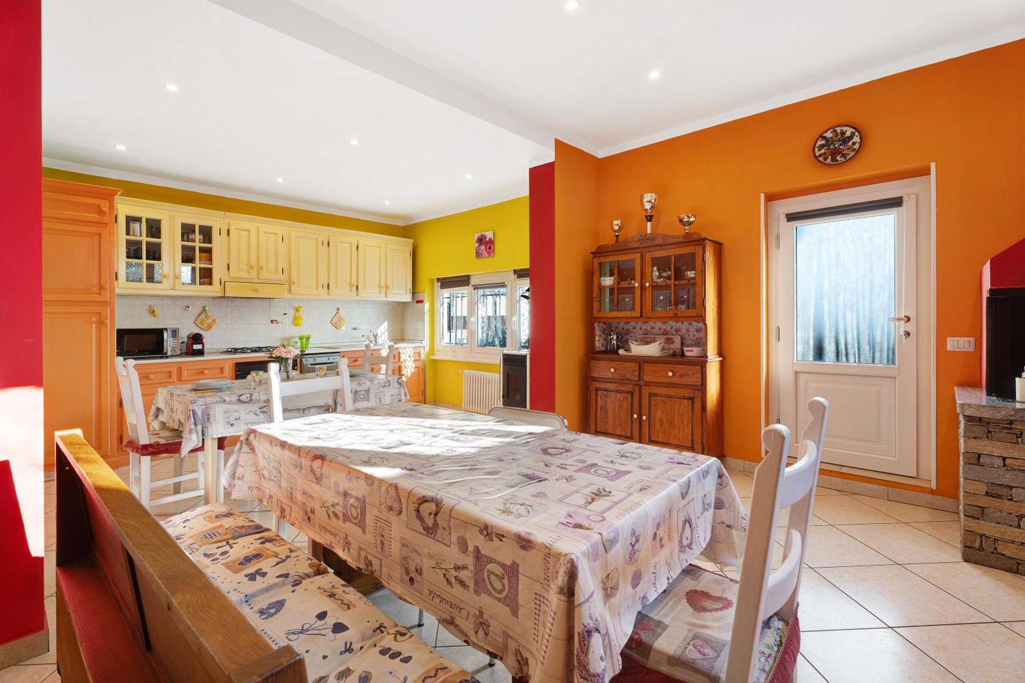 Casa Bella Apartment Intra Luaran gambar